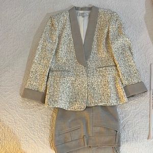 Tahari pantsuit